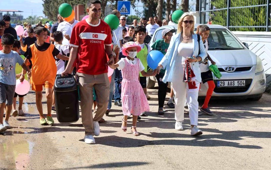 9 Yaşındaki Deniz'den Anlamlı Yardım