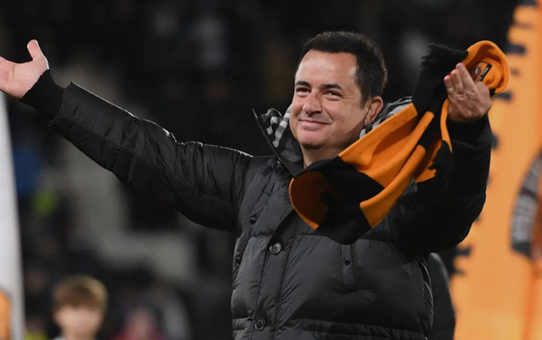 Acun Ilıcalı: Hull City'nin ilk maçında ölüyordum