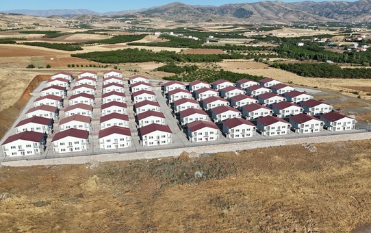 Ahbap Derneği ‘depremzedeye ev' sözünü tutmadı