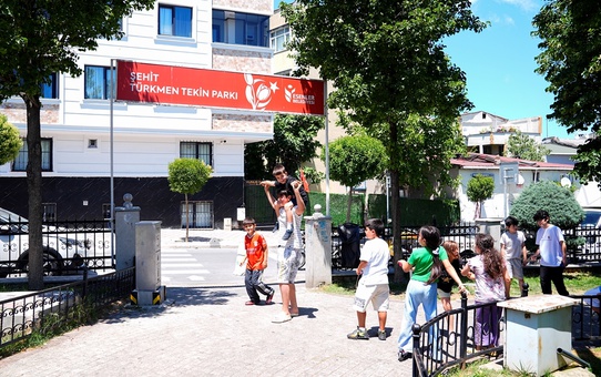 Eşine Verdiği Sözü Tutan Şehit Eşi: Çocuklarıma Hem Anne Hem Babayım