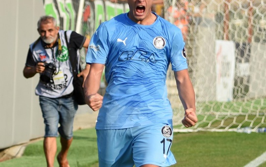 Karşıyaka Transfer Hamlesine Devam Ediyor