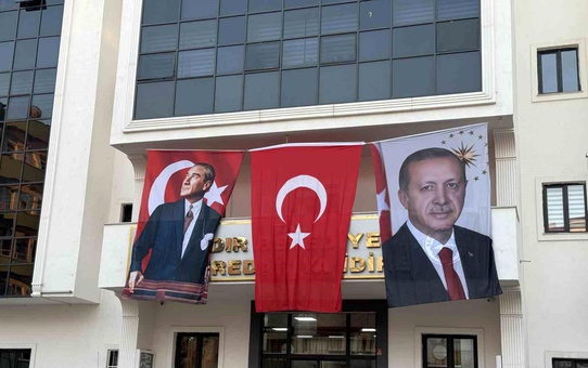 Iğdır'da 15 Temmuz etkinlikleri öncesi Erdoğan posteri