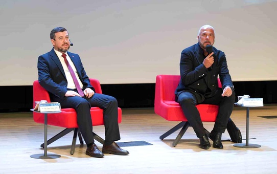 BARÜ'de 15 Temmuz konferansı: Tarihi dönüm noktası