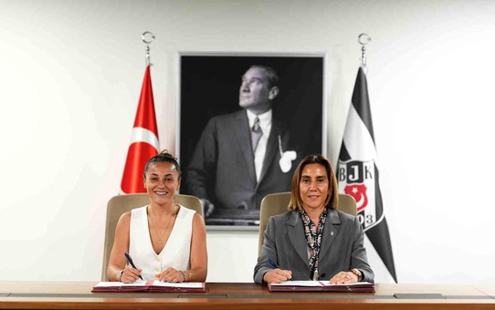 Beşiktaş Kadın Futbol Takımı'na Didem Karagenç atandı