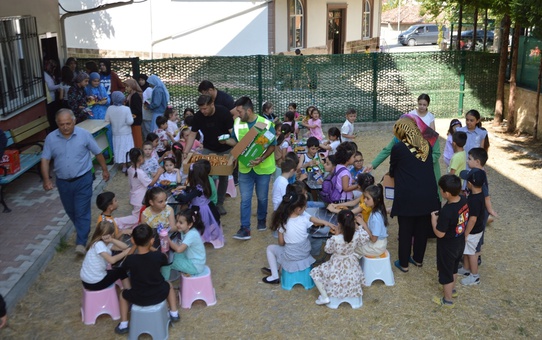 Havza Belediyesi'nden Kur'an Kursu Öğrencilerine İkram