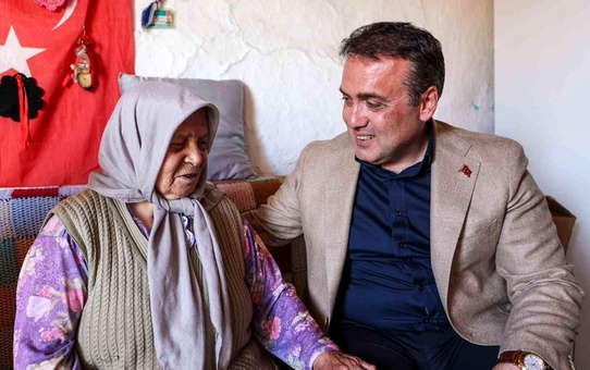 Vali Sözer, Yaşlı Vatandaşı Ziyaret Etti