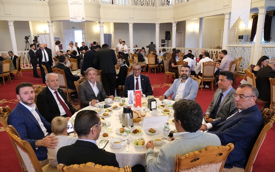 Türk ve Tunuslu İş İnsanları İstanbul'da Buluştu