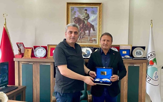 Bursa KAI Federasyonu Başkanı Durmuş Duman’dan Akyaka Belediyesi’ne ziyaret
