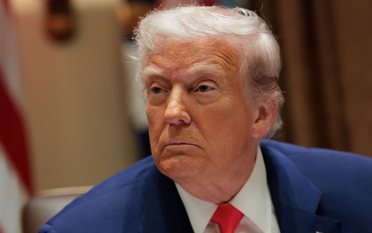 Trump, İngiltere'yi Kuzey Denizi'nde petrol aramaya davet etti