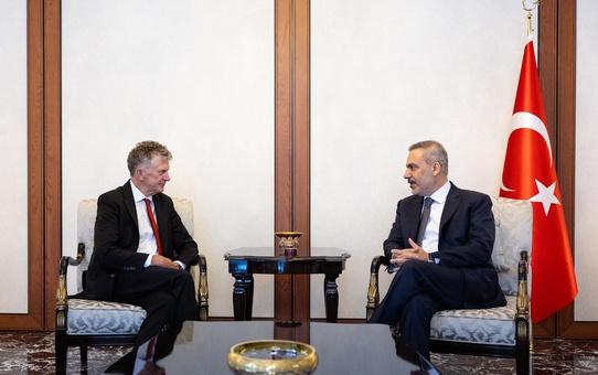 Hakan Fidan, Jonathan Powell'ı Kabul Etti