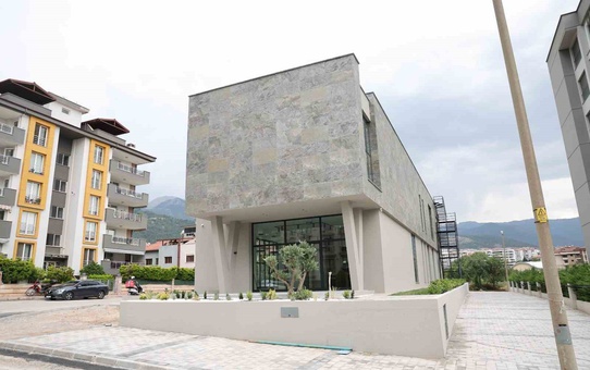Faik Kaplan Kütüphanesi ve Kitap Kafe çok yakında hizmete açılıyor