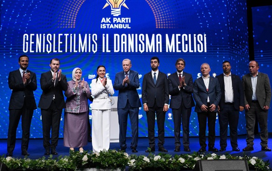 AK Parti'ye geçen Eren Ali Bingöl'ün en yakını istifa etti