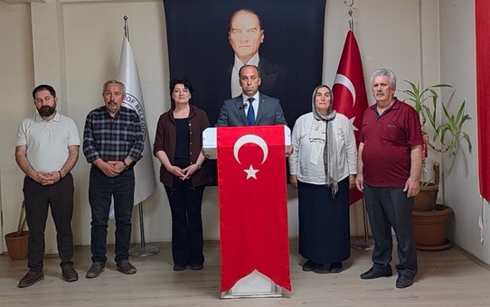 Posof Belediye Başkanı Demirci, Yeni Parti’ye geçti