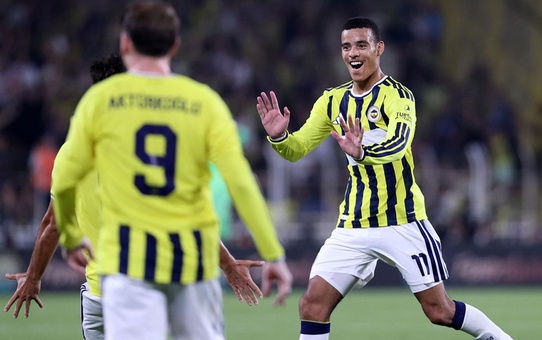 Avusturya basını Fenerbahçe'yi konuşuyor: Cadı kazanı gibi
