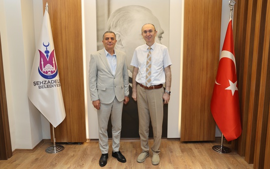 Şehzadeler Belediye Başkanı Şimşek, Kaymakam Yazar'ı ağırladı