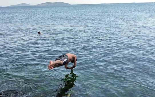 İstanbul'da Sıcak Hava Caddebostan'ı Doldurdu