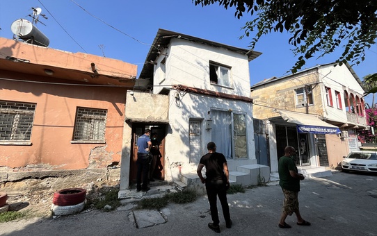 Tarsus'ta 67 yaşındaki adam evinde ölü bulundu