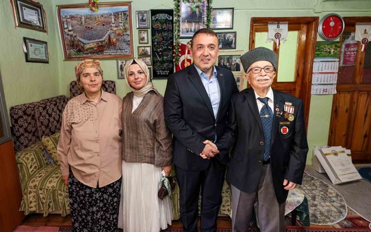 Bilecik Valisi'nden Kıbrıs Gazilerine Ziyaret