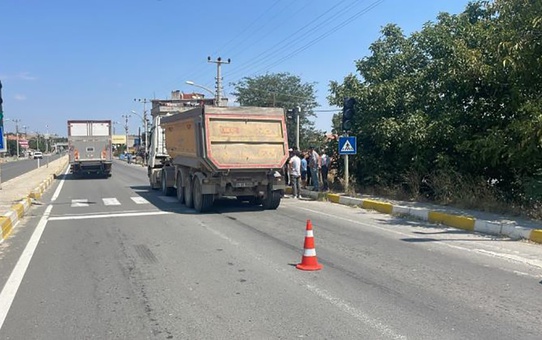 Keşan'da Tır Çarpması: Yaşlı Adam Hayatını Kaybetti