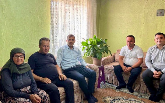 Kaymakamdan Şehit Ailesine Ziyaret