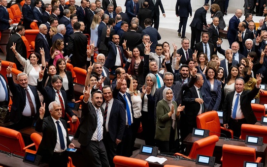 Terörsüz Türkiye oylamasının karnesi belli oldu! İşte parti parti kabul, ret ve fireler