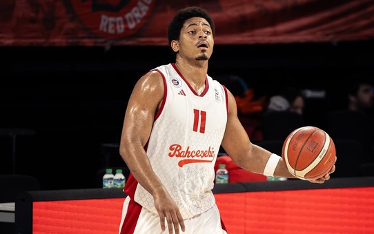 Glint Körfez Basket’te transferler sürüyor