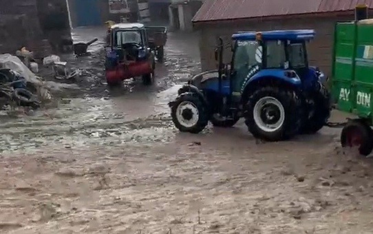 Dumankaya Mahallesi'nde Sel Felaketi