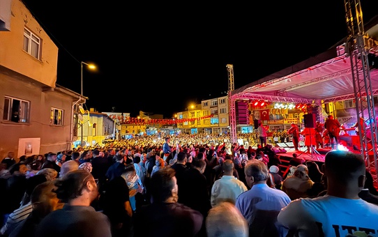 Suşehri'nde Ülkü Ocakları Konseri