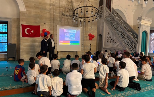 Rüstem Paşa Camii Yaz Kur'an Kursu Kapanış Programı