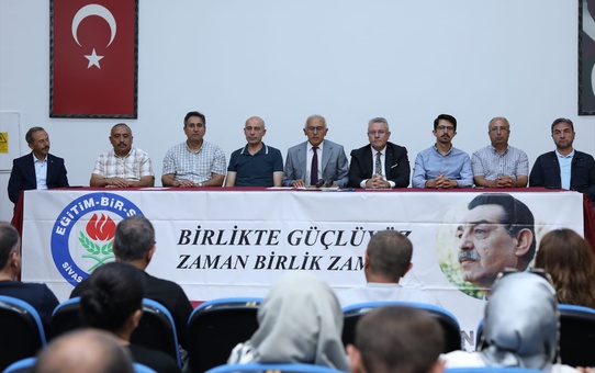 Eğitim-Bir-Sen'de Birleşme Kararı