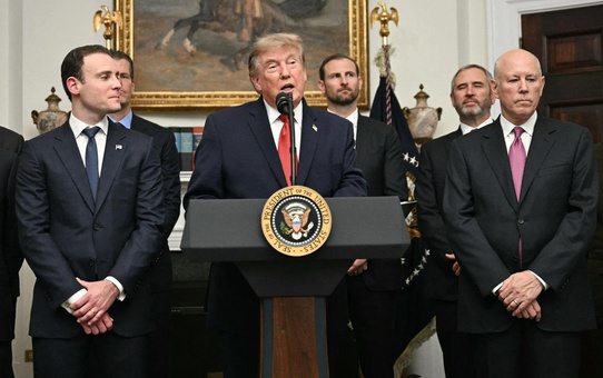 Trump kripto liderleriyle buluştu: Hedef eylül