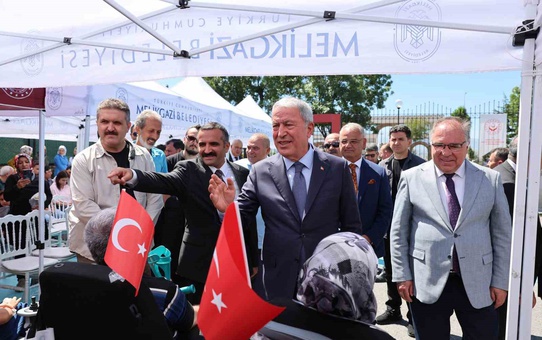 Akülü araç ve tekerlekli sandalye teslim töreni düzenlendi