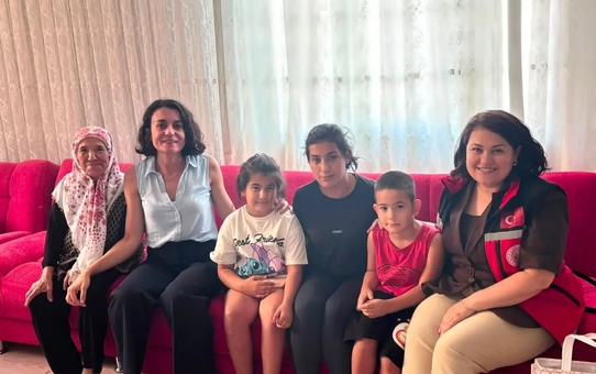 Şehit Aker Ailesine Vefa Ziyareti