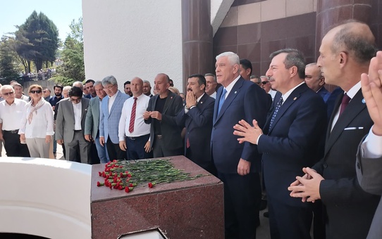 Dervişoğlu'ndan Celal Bayar'a Ziyaret