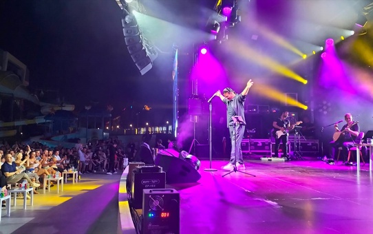 Kubat'tan Manavgat'ta Coşkulu Konser