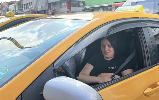 Kadın Şoför Elif Kaya'dan İlham Verici Başarı