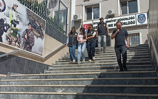 Ponzi Mine Kadıköy'de Yakalandı