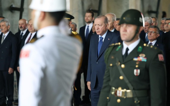 Cumhurbaşkanı Erdoğan ve devlet erkanı Anıtkabir'de! Atatürk'ün huzurunda Netanyahu'ya mesaj