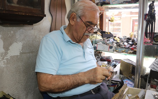 Saatçi İsmail Isınır: 51 Yılın Hikayesi