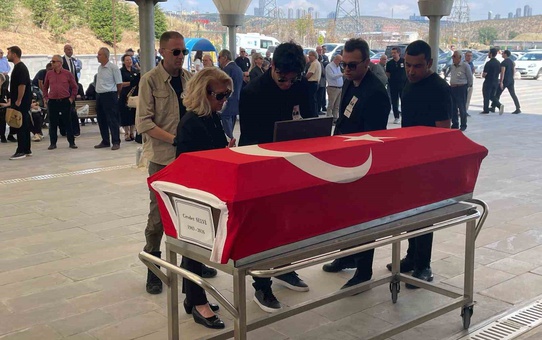 Eski Milletvekili Selvi Son Yolculuğuna Uğurlandı