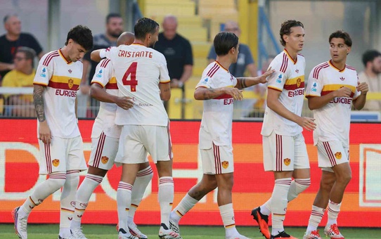 Roma, Fenerbahçe Öncesi İki Galibiyetle Lider
