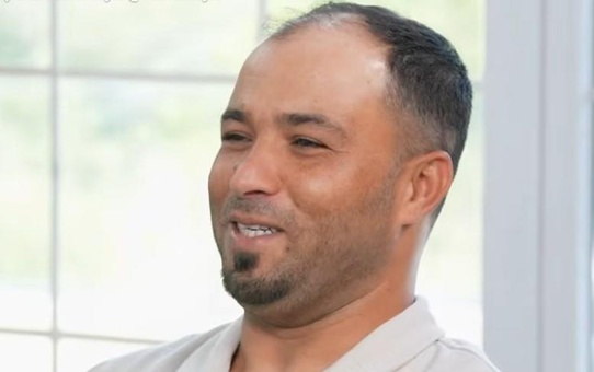 Yemekteyiz Erkan kimdir? Zuhal Topal'la Yemekteyiz Erkan Bey kaç yaşında, nereli?