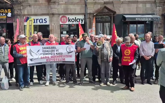 Ardahan'da 1 Eylül Dünya Barış Günü'nde savaş karşıtı basın açıklaması: 'Barış hemen şimdi'