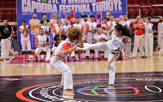 Kahramanmaraşlı Capoeira Sporcuları Samsun'daki Uluslararası Şampiyonada 5 Madalya Kazandı