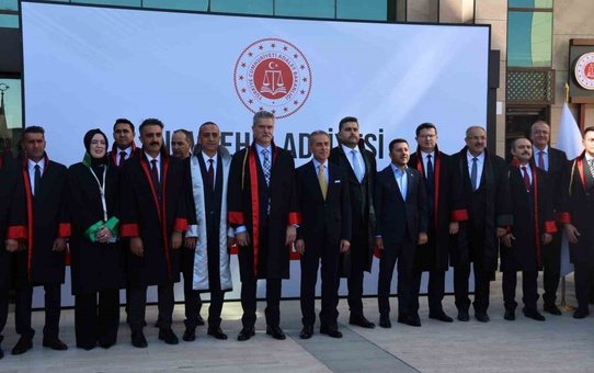 Nevşehir'de 2026-2027 Adli Yılı Vali Kök ve Başsavcı Çalış'ın Konuşmalarıyla Başladı