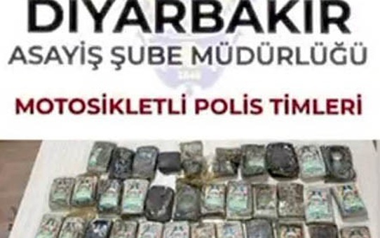 Diyarbakır Yenişehir'de polis operasyonunda 4 kilo 100 gram reçine esrar ele geçirildi