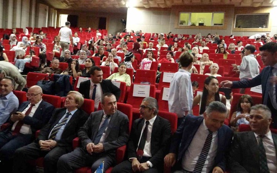 Özbekistan'ın bağımsızlığının 35. yılı Antalya'da görkemli bir törenle kutlandı