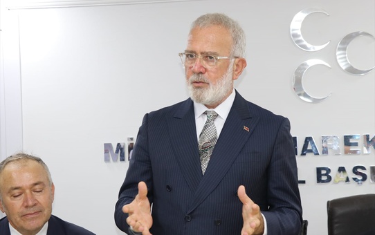 AK Parti'den MHP Manisa'ya Nezaket Ziyareti