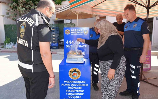 Alanya'da pazar yerlerine ücretsiz kontrol terazisi yerleştirildi