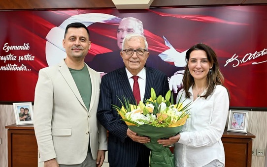 Karadeniz Ereğli Belediye Başkanı Posbıyık'a hastane yöneticilerinden geçmiş olsun ziyareti